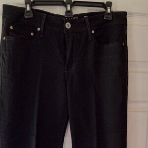 Faded Glory Black Capri